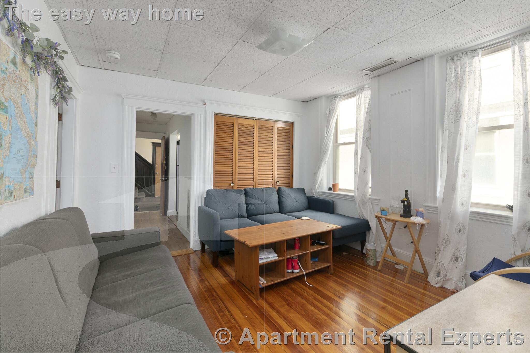 9 Woodbridge St, Davis Square