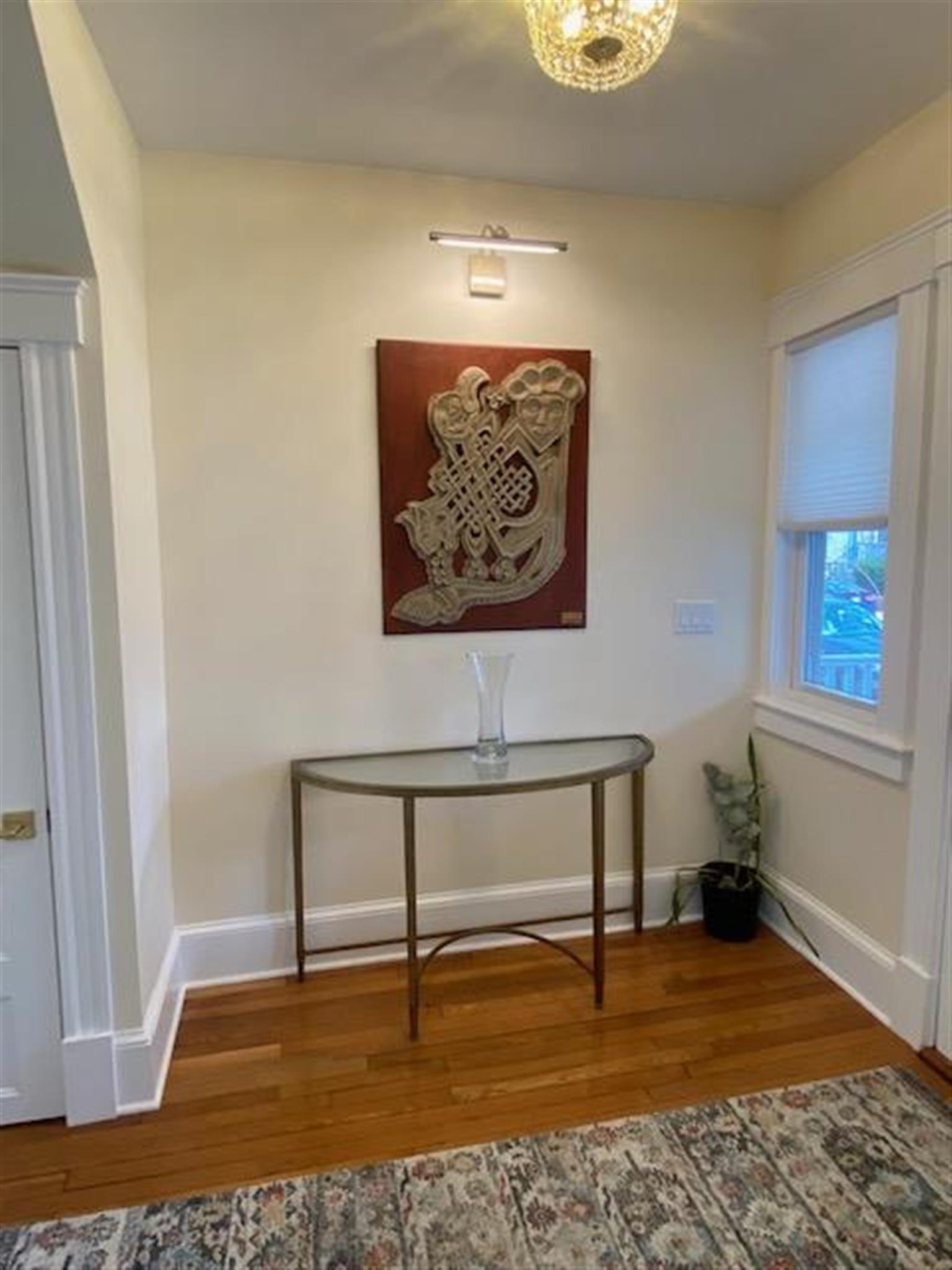 2 bed, 1 bath apartment for rent at 4 Barton St Unit 1, Teele Square — photo 15 of 23