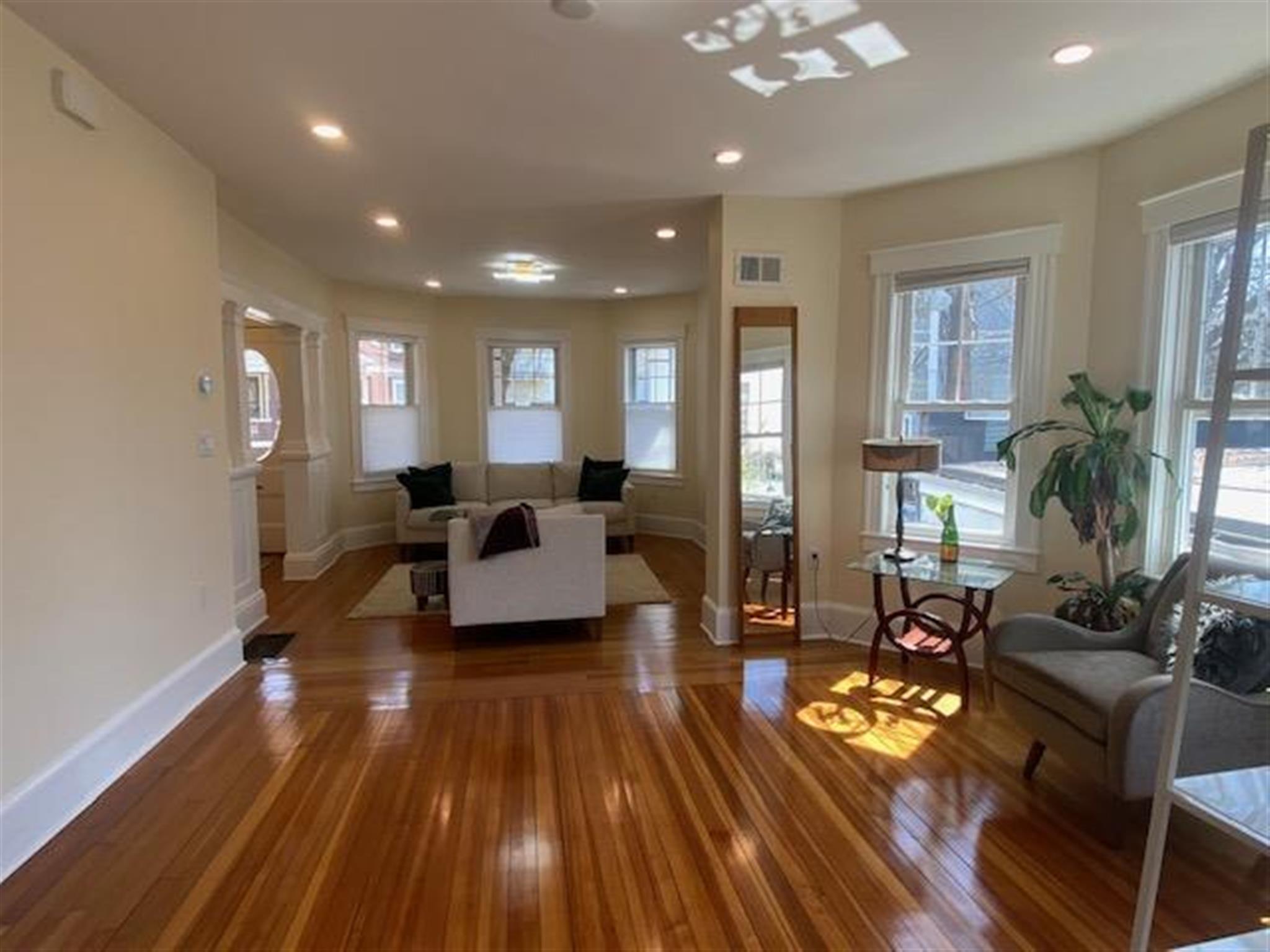 2 bed, 1 bath apartment for rent at 4 Barton St Unit 1, Teele Square — photo 22 of 23