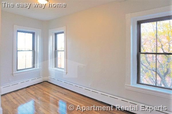 116 Willow St, Inman Square