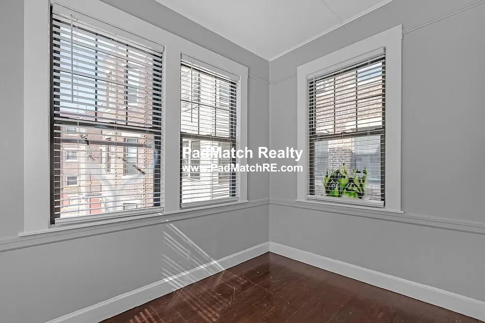 28 Glenville Ave, Allston