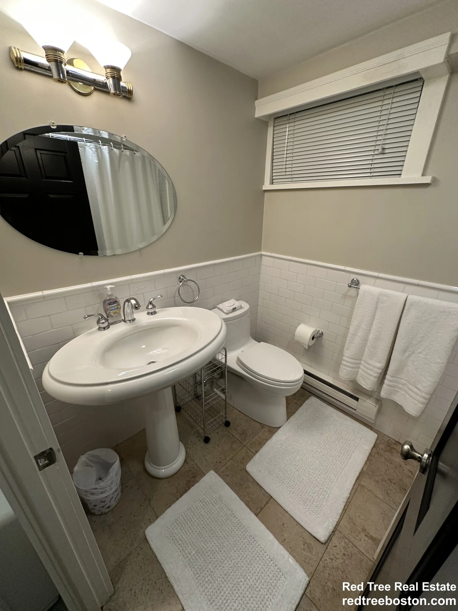 25 Westfield Rd, West Newton