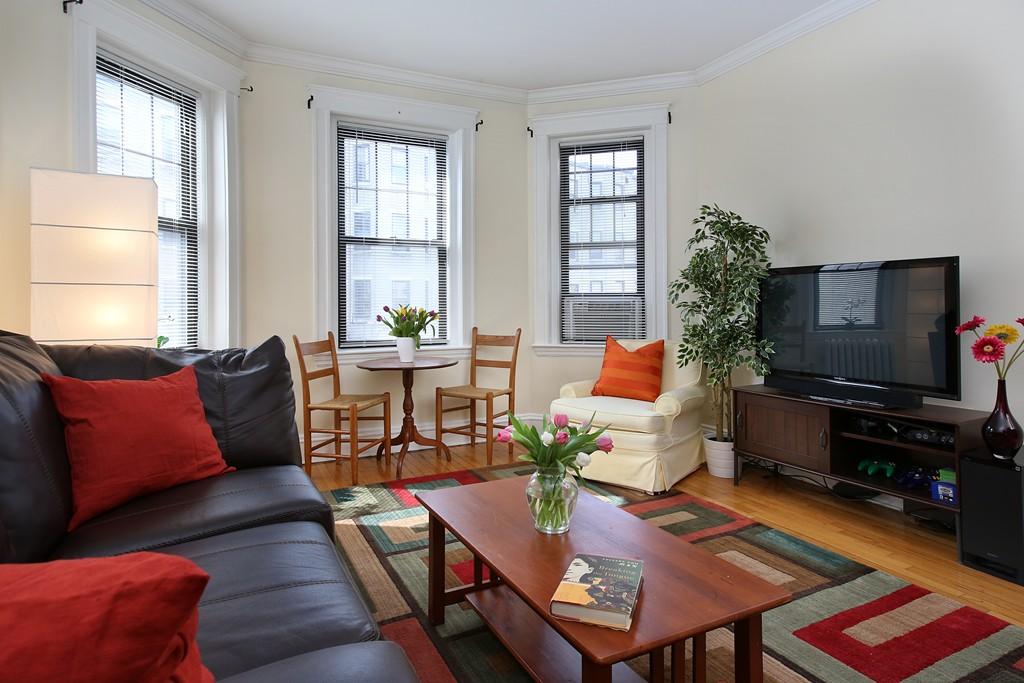 2 bed, 1 bath apartment for rent at 315 Allston St Unit 7, Brighton