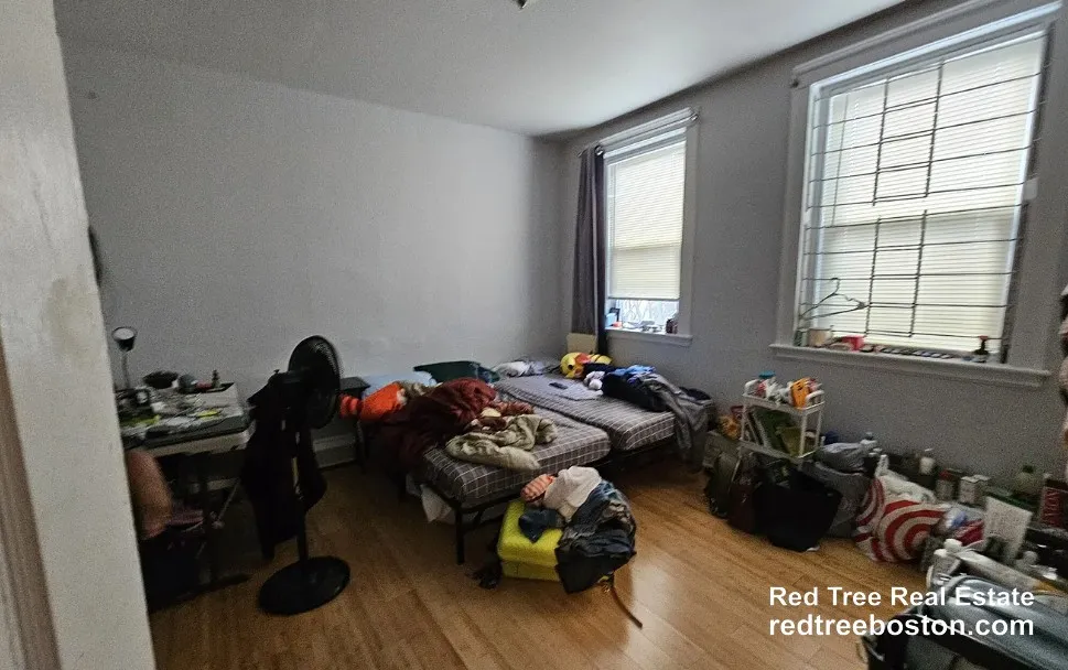 238 South St, Jamaica Plain