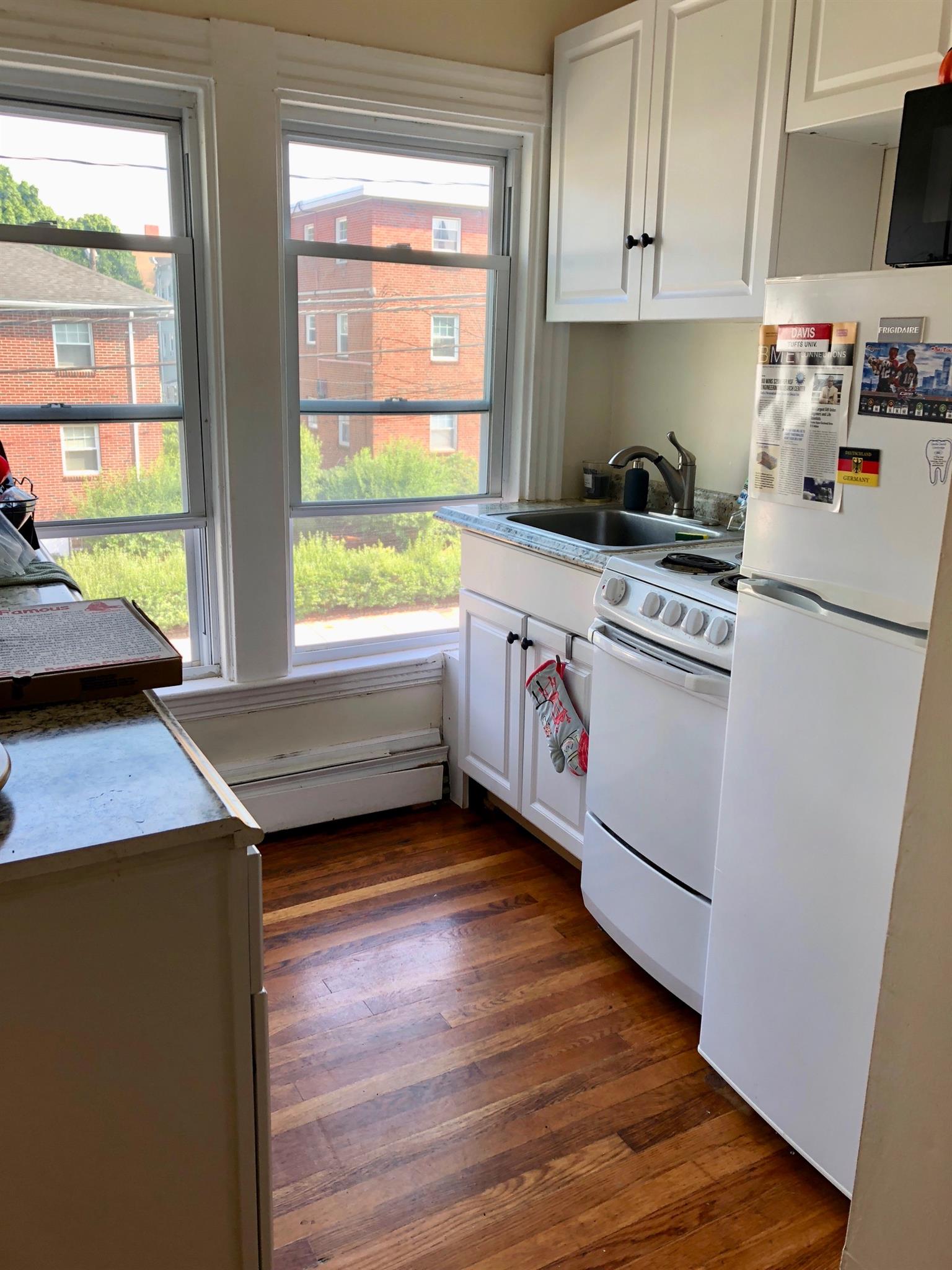 1 bed, 1 bath apartment for rent at 33 Chester Unit 2, Davis Square — photo 6 of 10