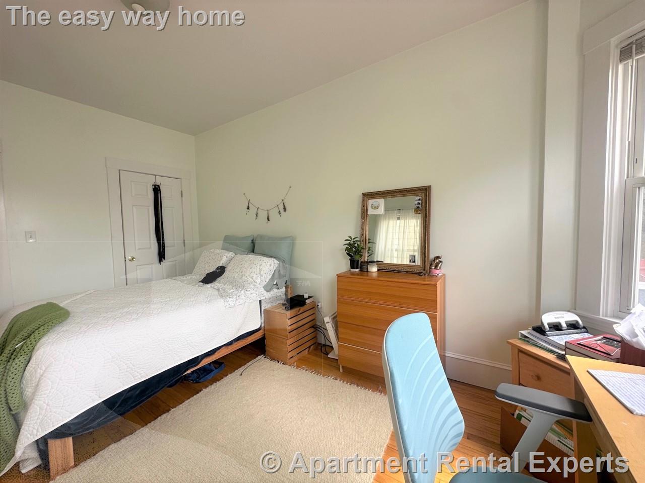 11.5 Concord Ave, Inman Square