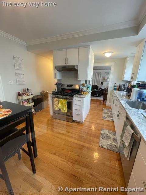 34 Leonard St, Powderhouse