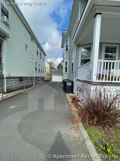 34 Leonard St, Powderhouse