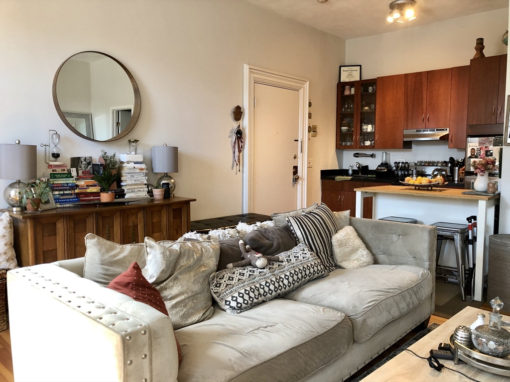 701 Massachusetts Ave, South End