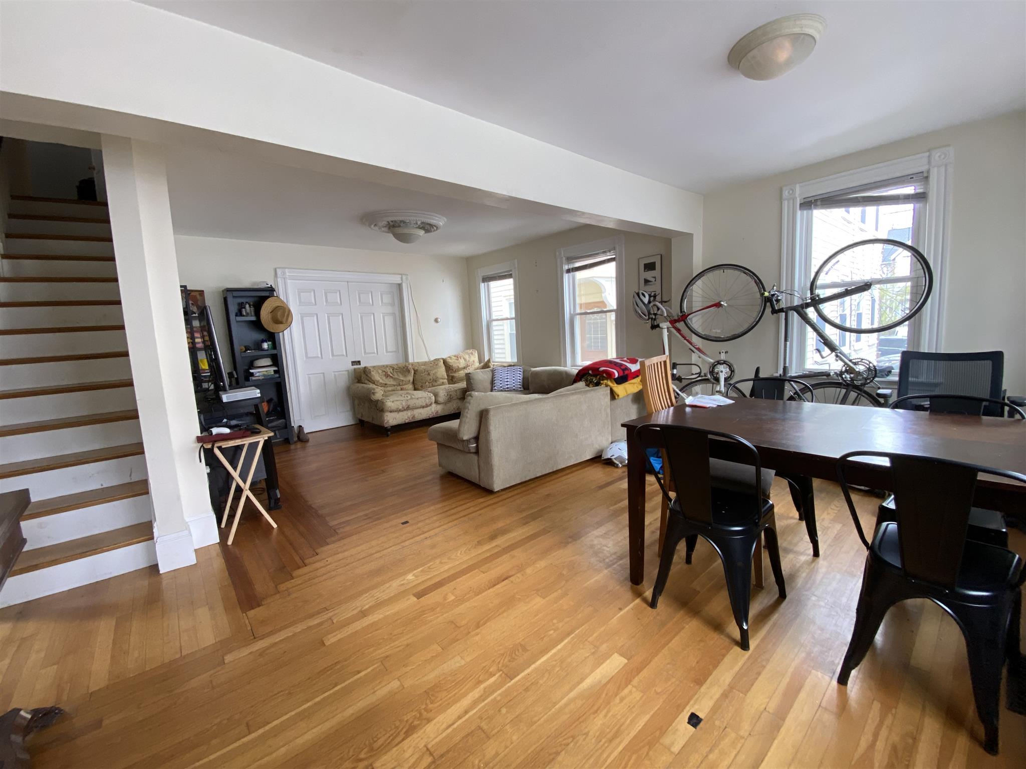 4 bed, 2 bath apartment for rent at 262 Hampshire St Unit 1, Inman Square — photo 2 of 9