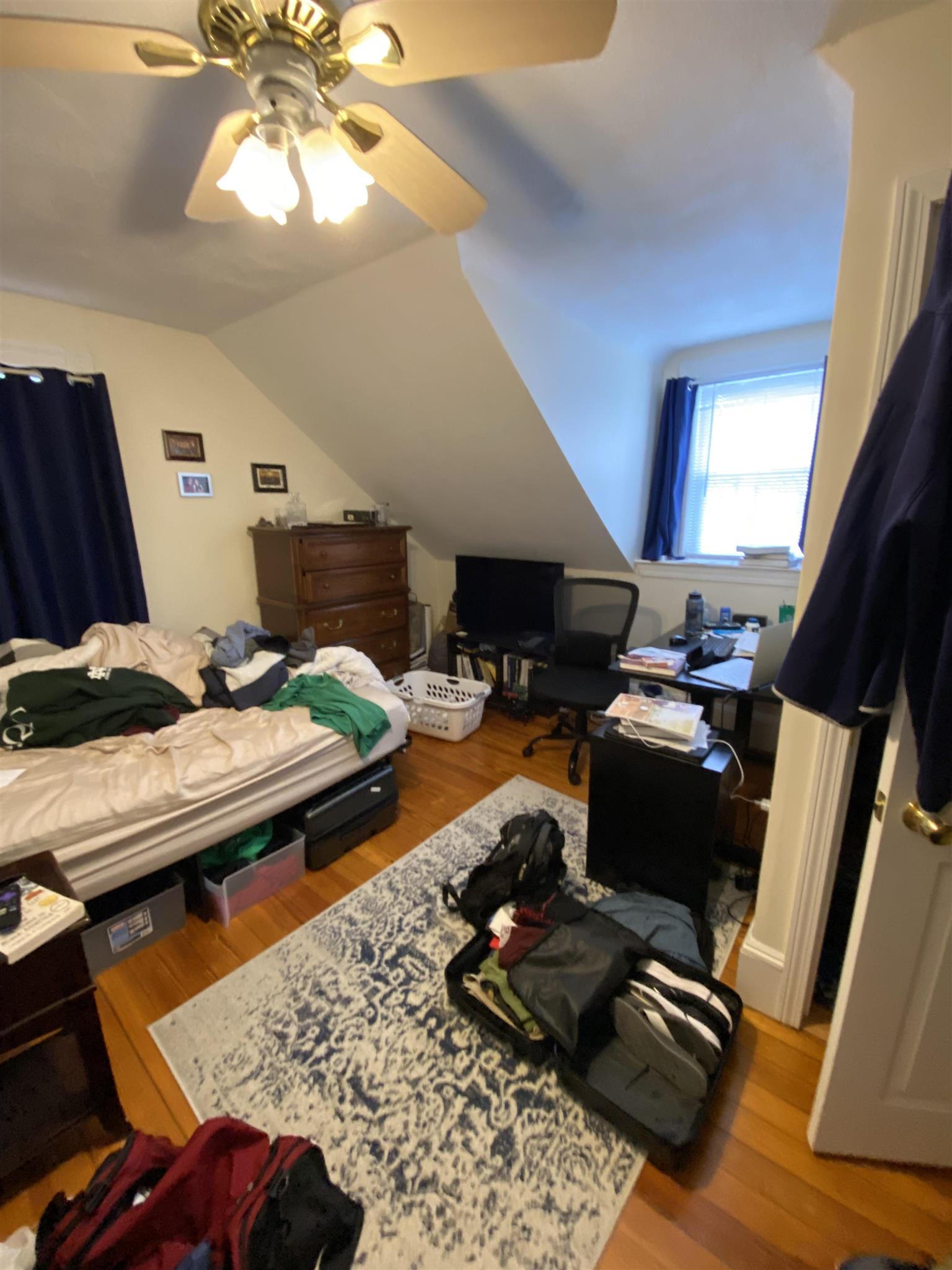 4 bed, 2 bath apartment for rent at 262 Hampshire St Unit 1, Inman Square — photo 4 of 9