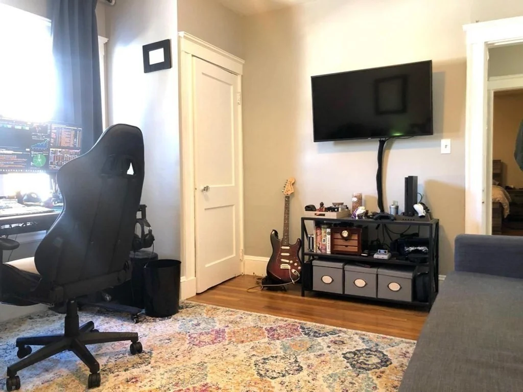 54 Lothrop St, Newton