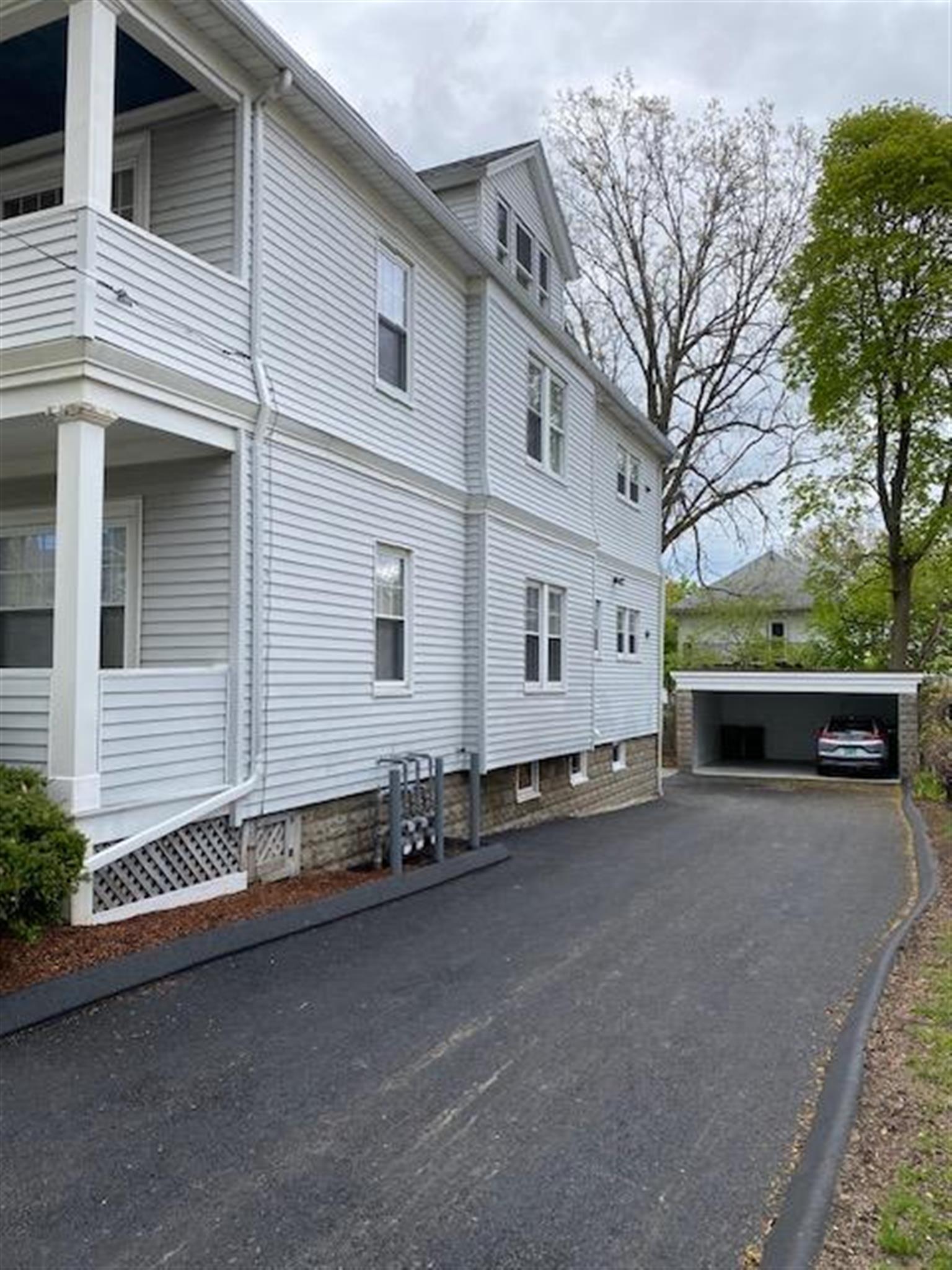 3 bed, 1 bath apartment for rent at 167 School St Unit 167, East Watertown — photo 13 of 14