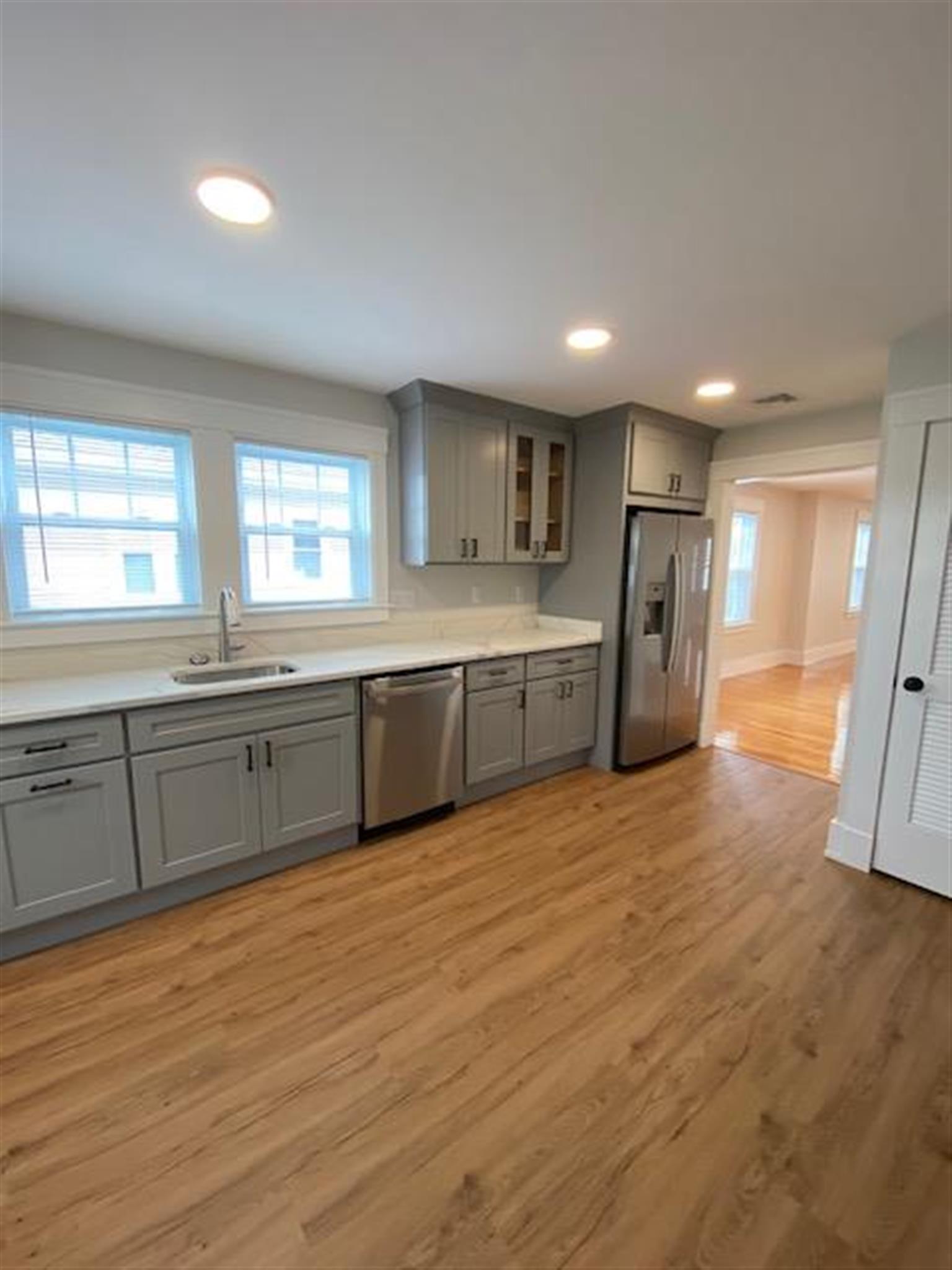 3 bed, 1 bath apartment for rent at 167 School St Unit 167, East Watertown — photo 3 of 14