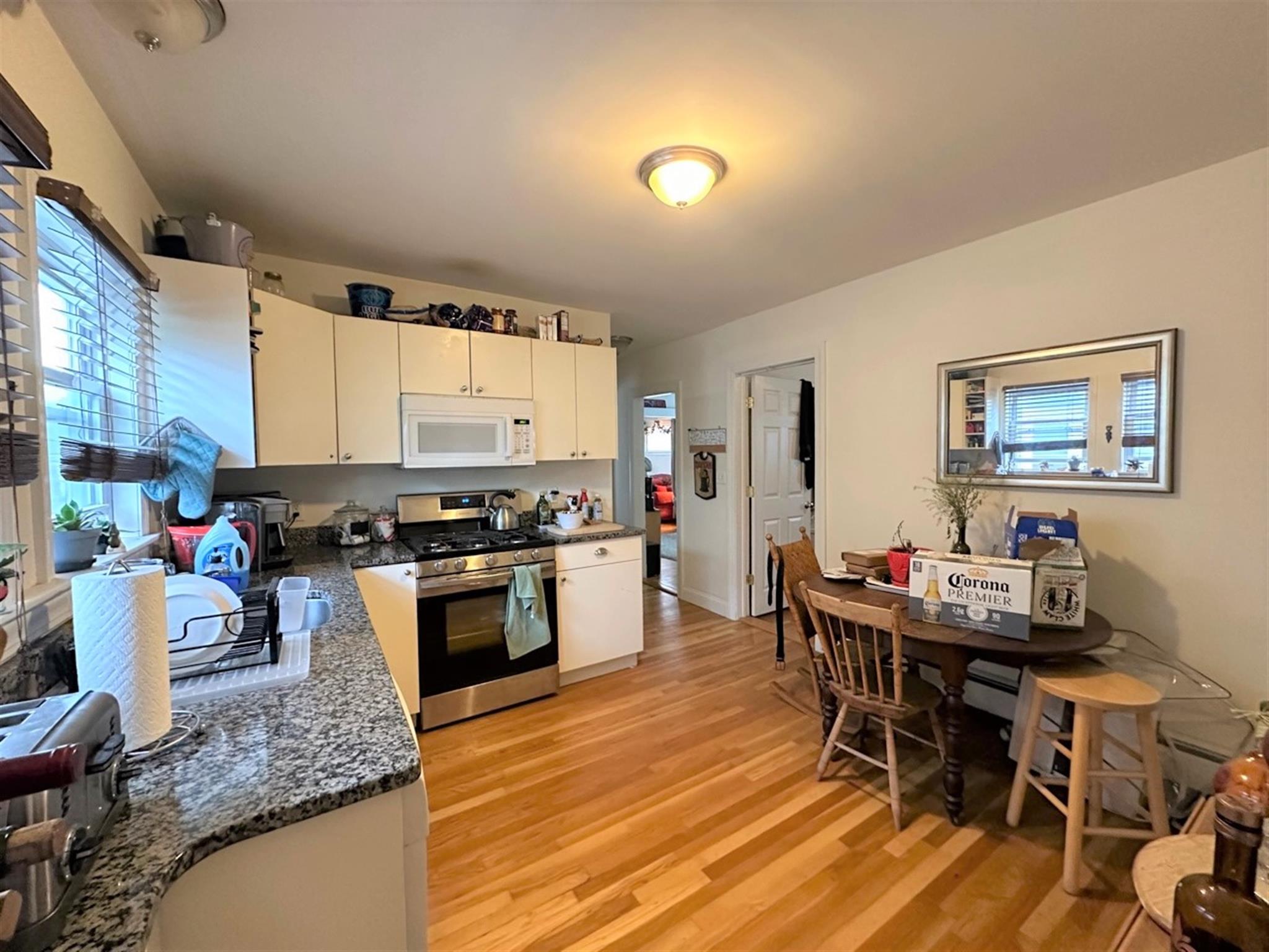 2.5 bed, 1 bath apartment for rent at 10-12 Wheeler St Unit 2, East Somerville — photo 3 of 14