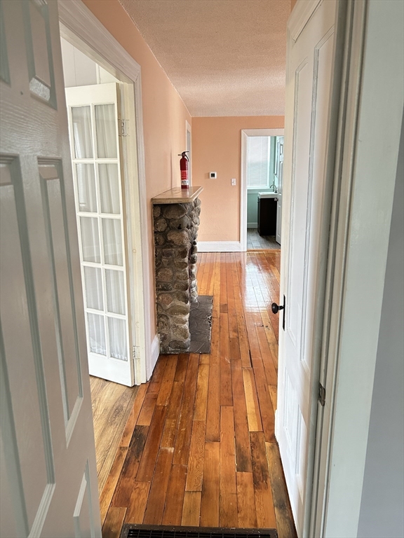 81 Brown St, South Attleboro