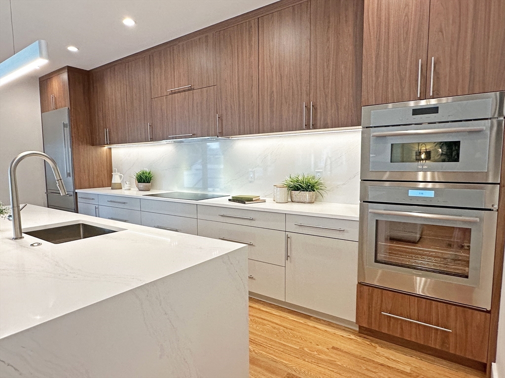 110 Harvard St, Newtonville