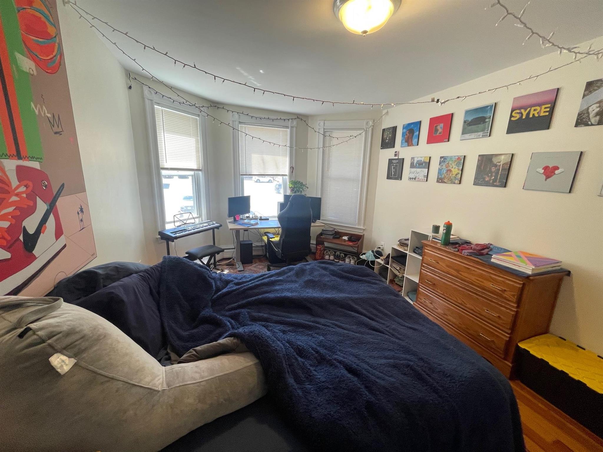 2 bed, 1 bath apartment for rent at 235 Highland Ave Unit 2R, Porter Square — photo 3 of 12