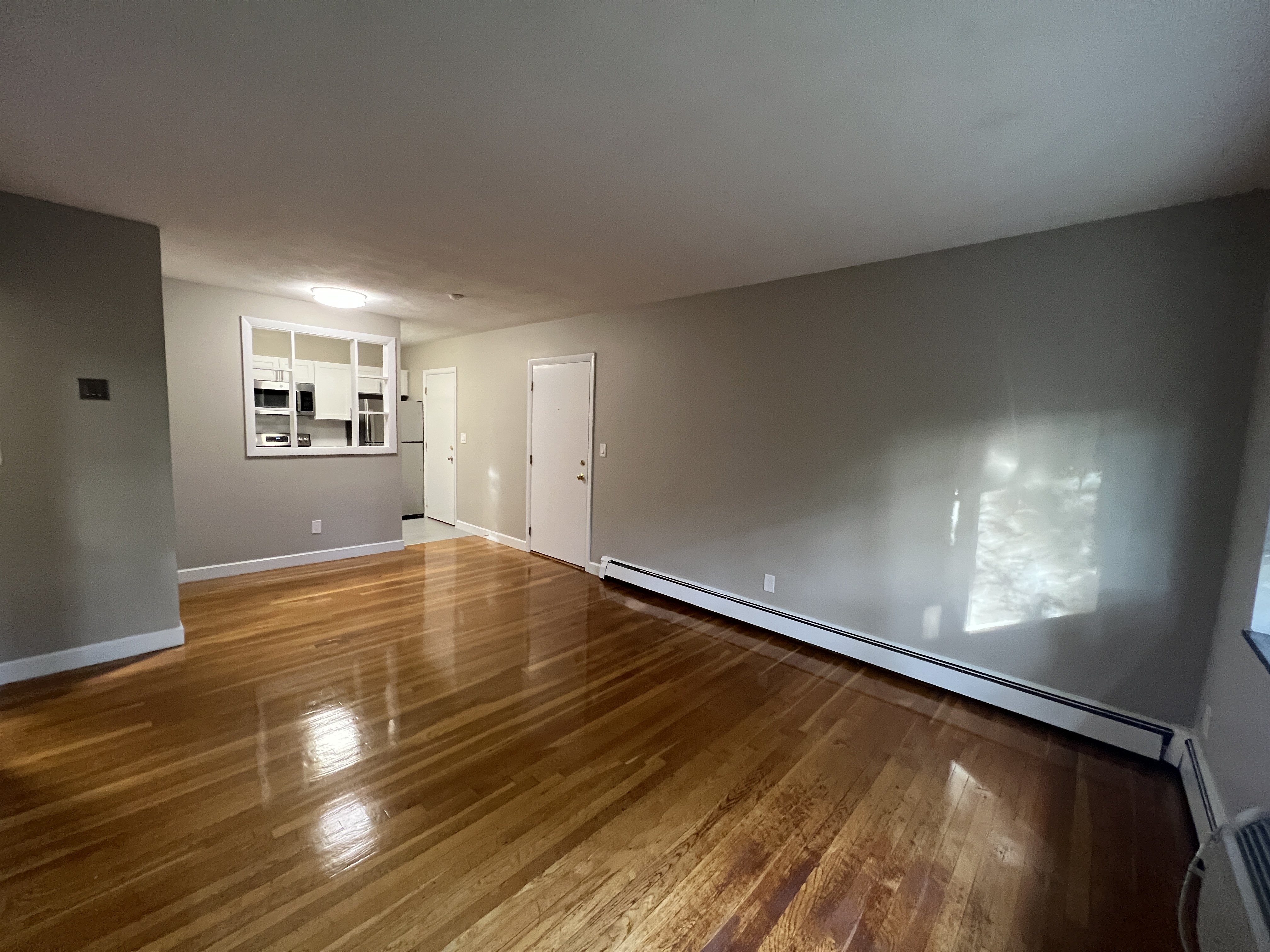 290 Grove St, Auburndale