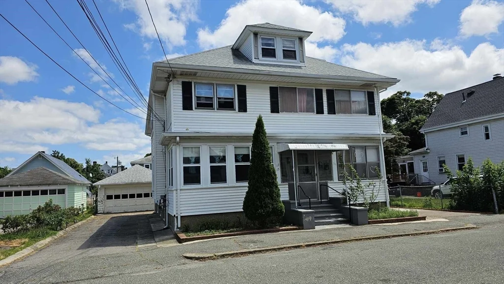 15 Beacon St, Quincy