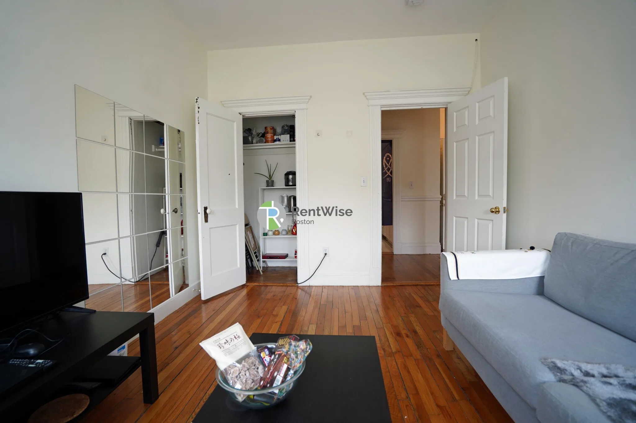 1298 Commonwealth Ave, Allston
