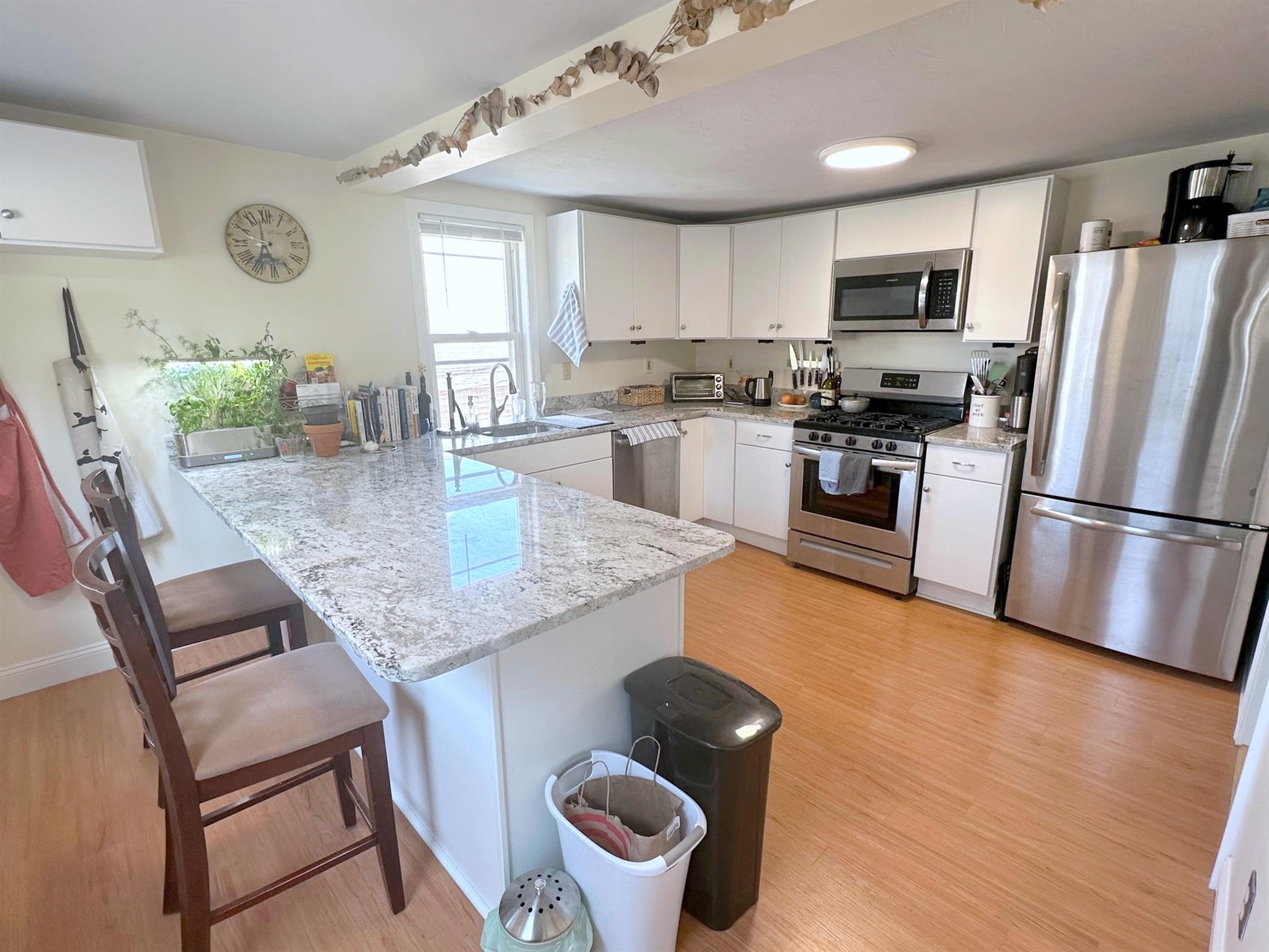 1.5 bed, 1 bath apartment for rent at 40 Warren St Unit 2, Kendall Square — photo 1 of 12