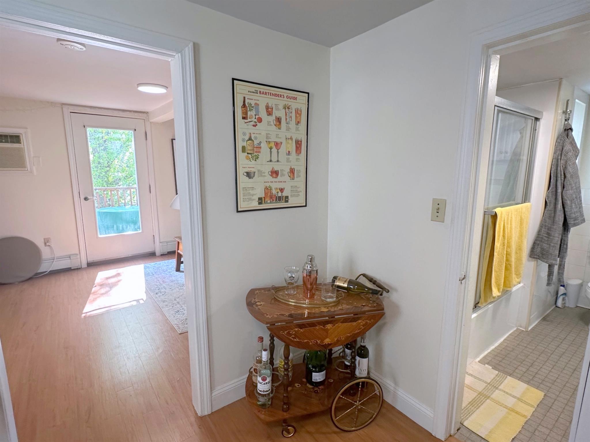 1.5 bed, 1 bath apartment for rent at 40 Warren St Unit 2, Kendall Square — photo 5 of 12
