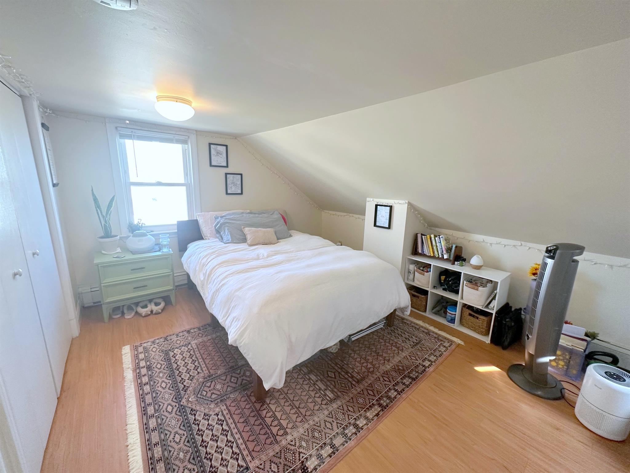 1.5 bed, 1 bath apartment for rent at 40 Warren St Unit 2, Kendall Square — photo 4 of 12
