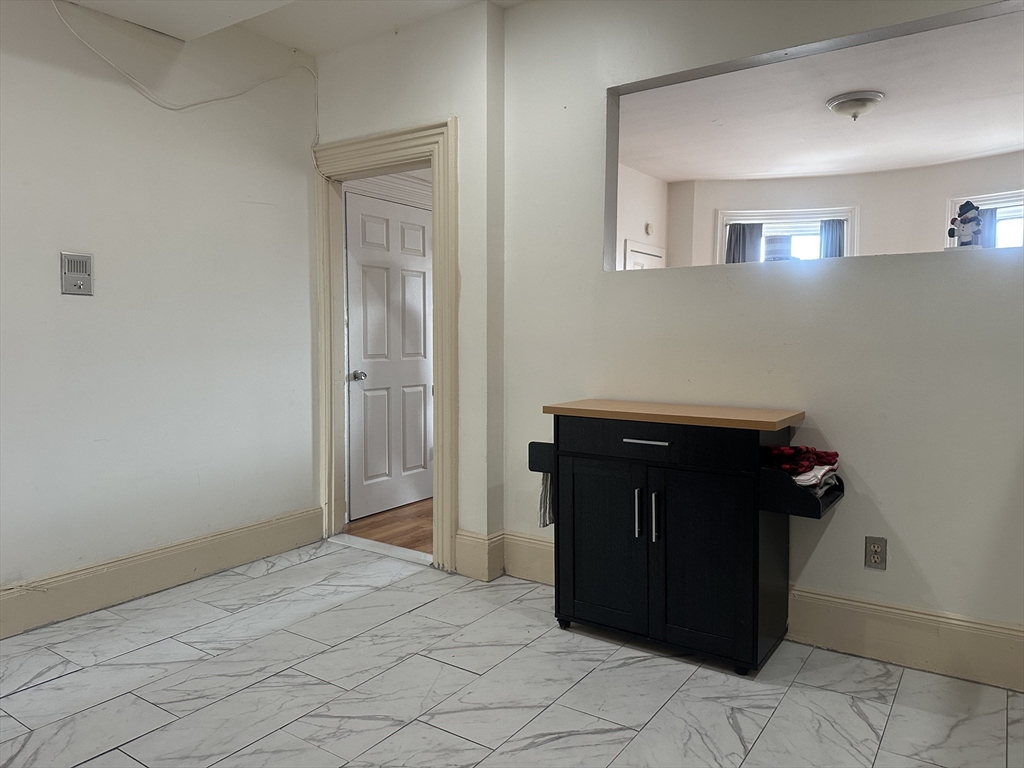 515 Massachusetts Ave, South End