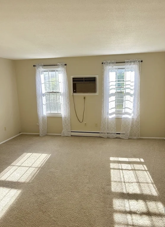 325 Ashland Ave, Southbridge