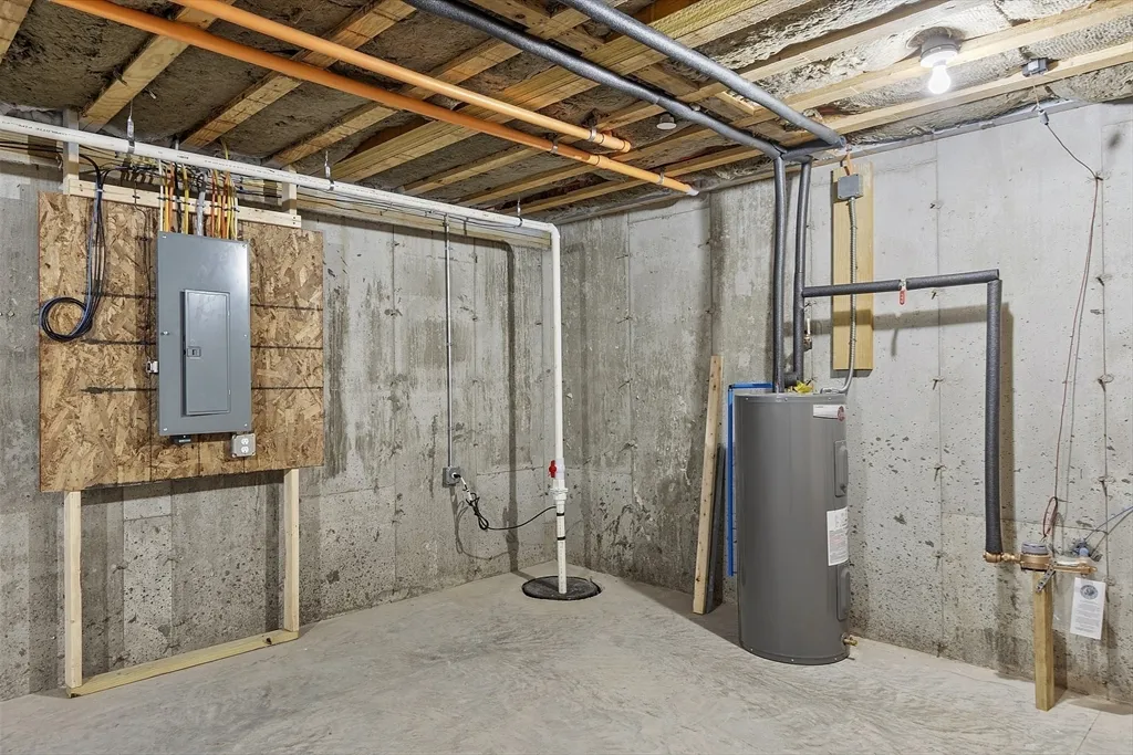 20 Townsend St, Pepperell