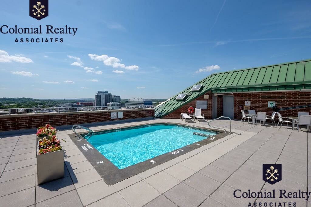 15 North Beacon St, Allston