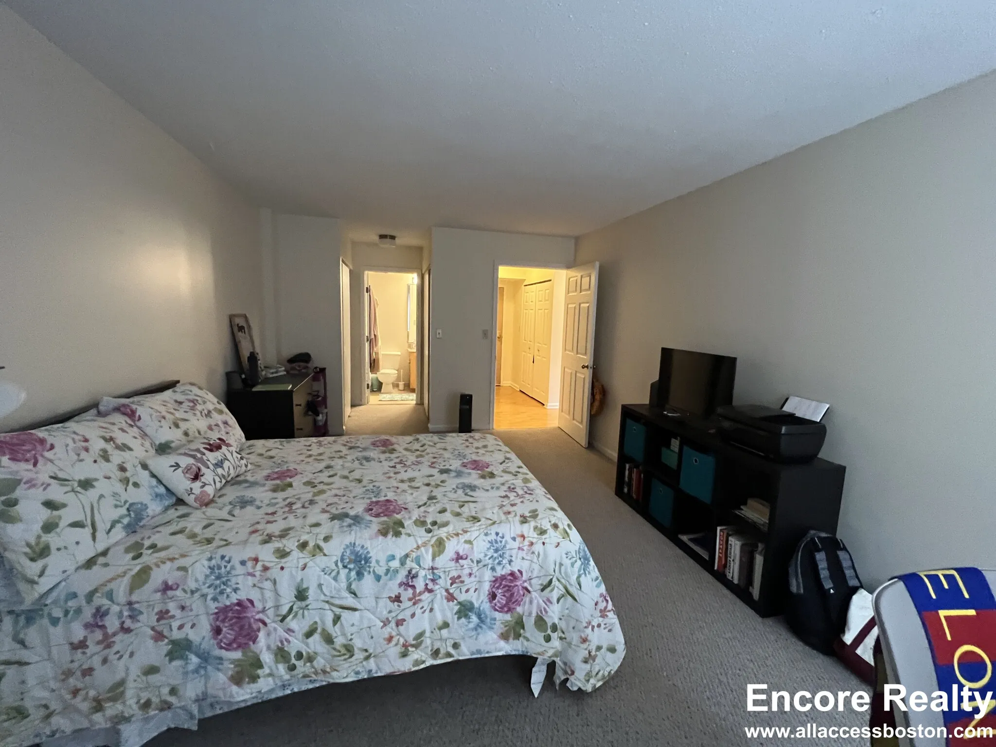 345 Franklin St, Riverside