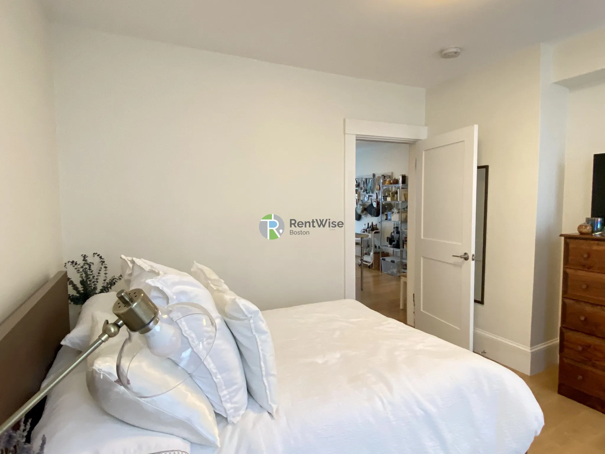 319 Columbia St, Wellington-Harrington