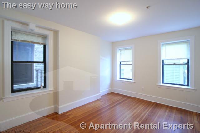 881 Massachusetts Ave, Central Square