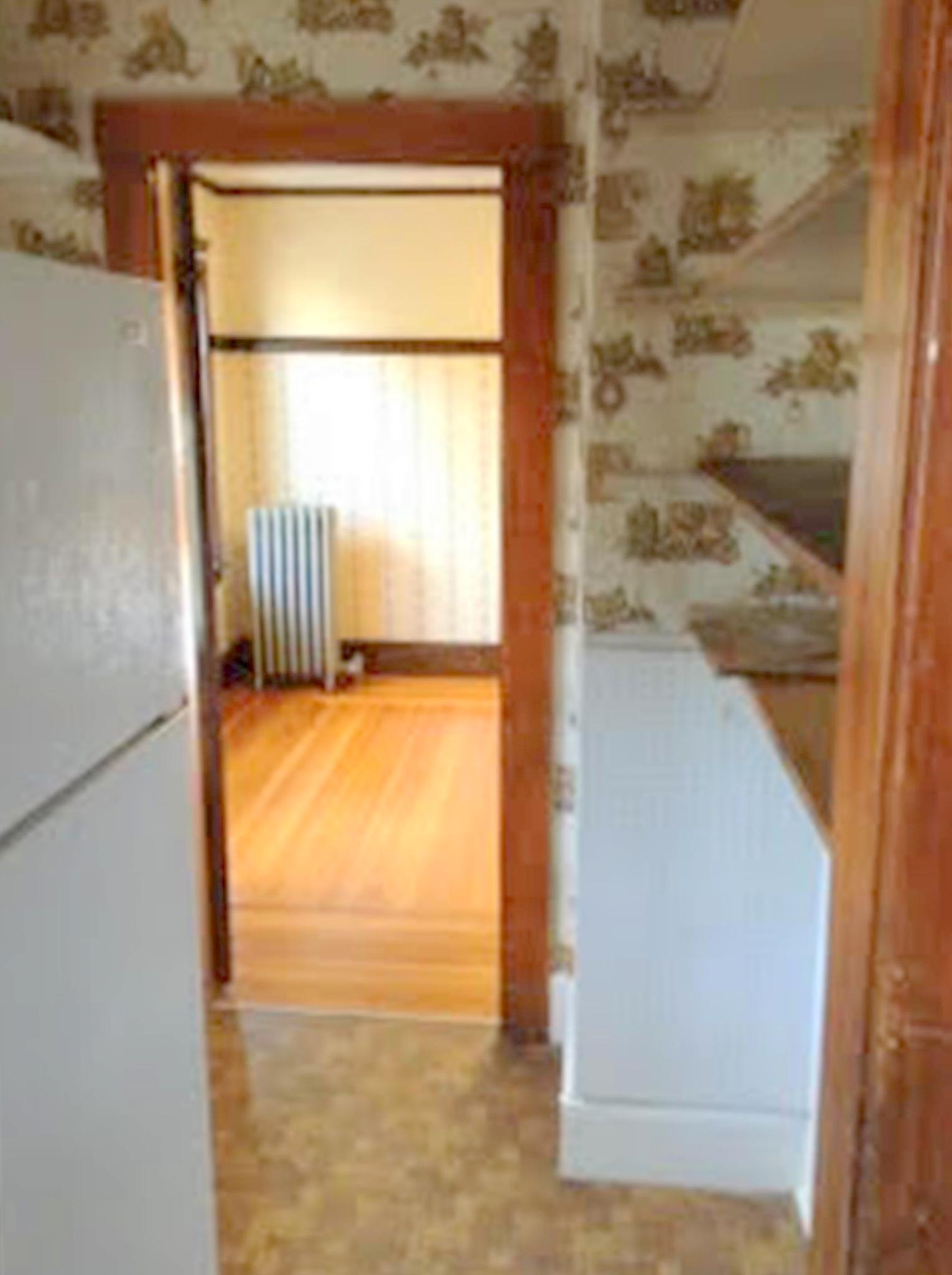 2.5 bed, 1 bath apartment for rent at 60 Winchester St Unit 2, Medford — photo 2 of 12