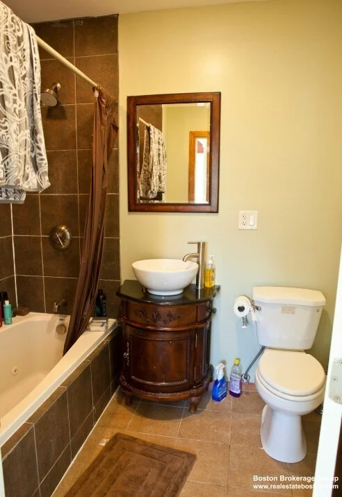 4 Kearsarge, Roxbury