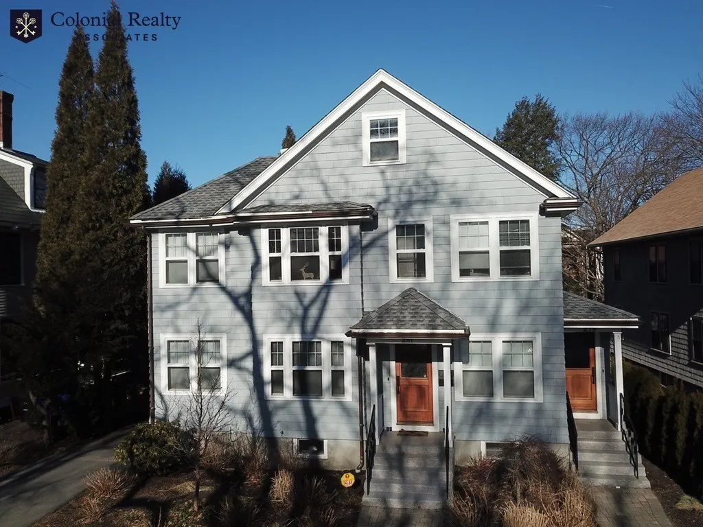 279 Walnut St, High Street Hill