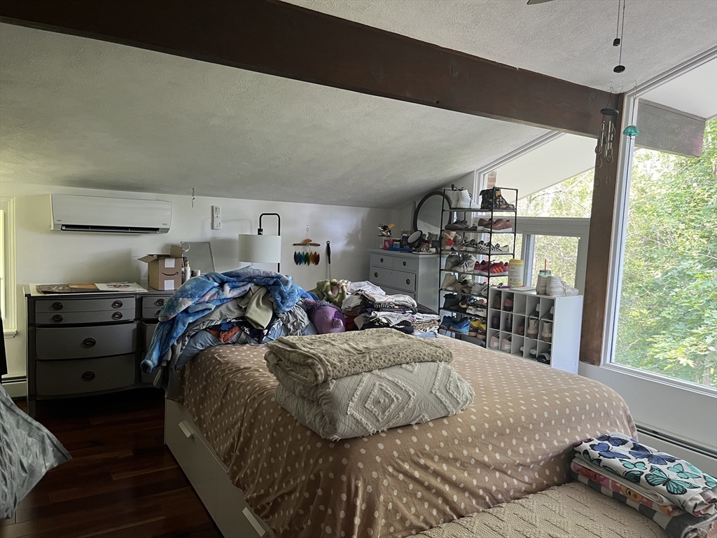 16 Foster Rd, Lexington