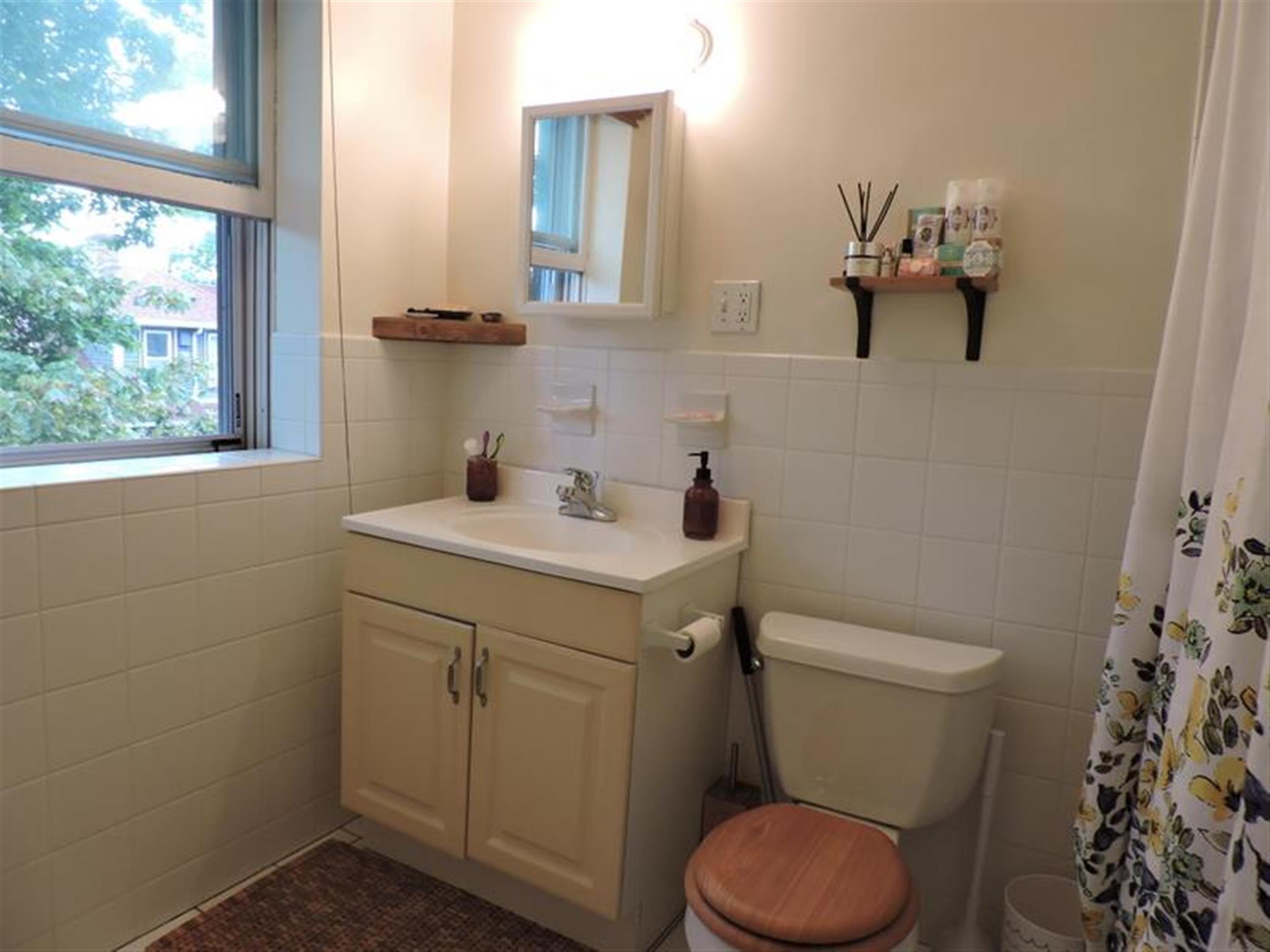 1 bed, 1 bath apartment for rent at 331 Harvard St Unit 1A, Harvard Square — photo 7 of 11