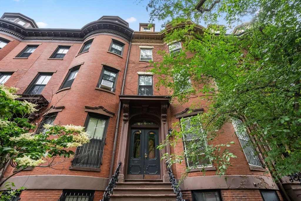 87 Worcester St, South End