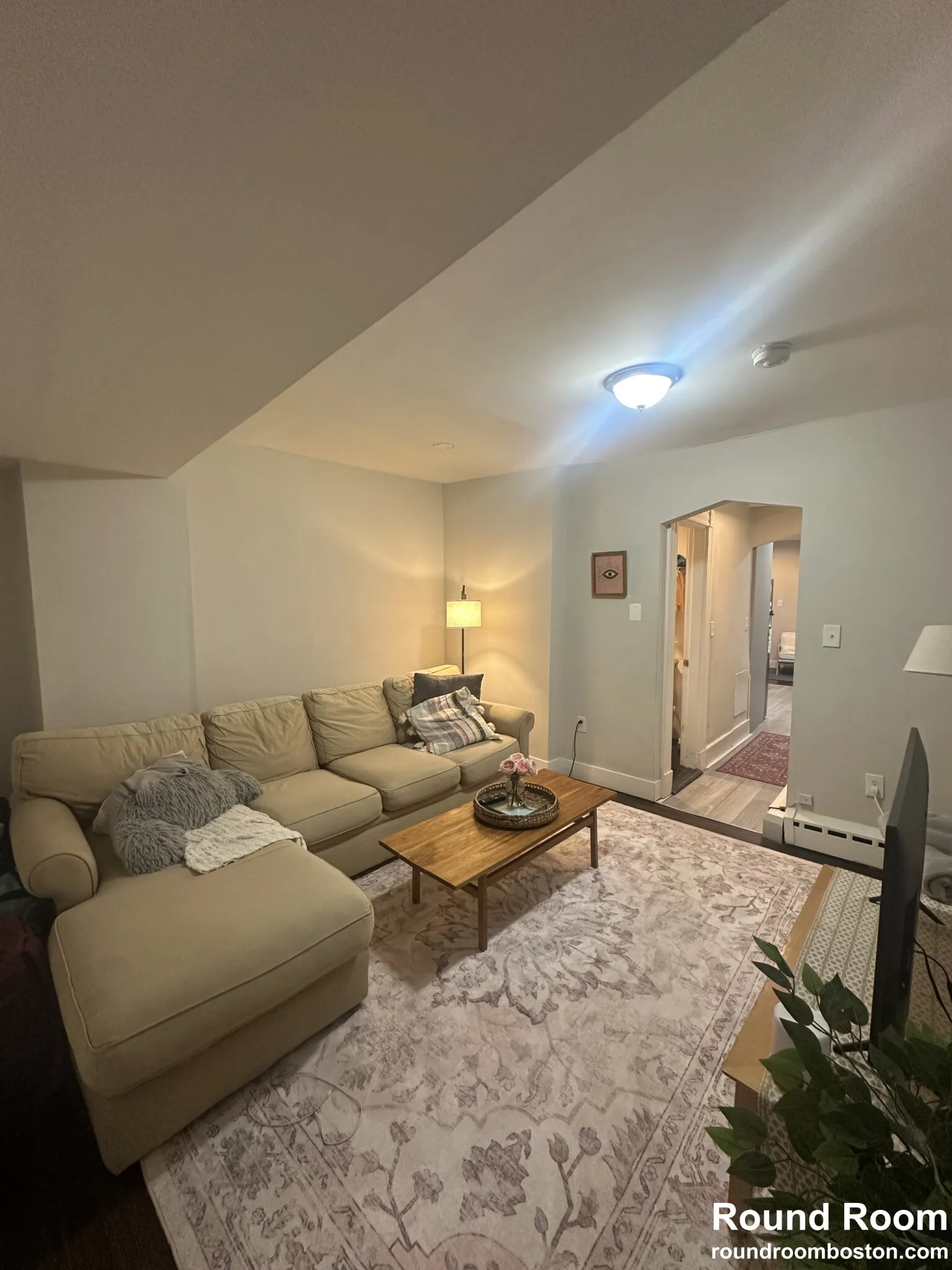 847 Beacon St, Fenway