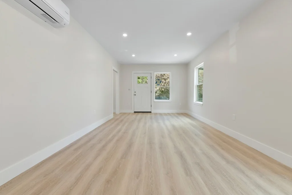 66 Cushman, Brighton