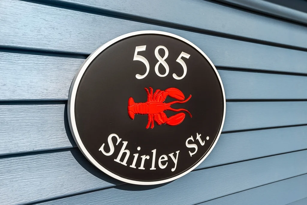 585 Shirley St, Winthrop