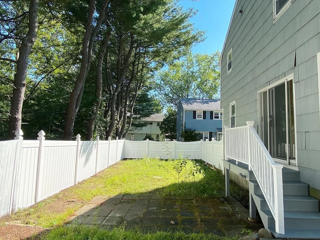 273 Cross St, Winchester