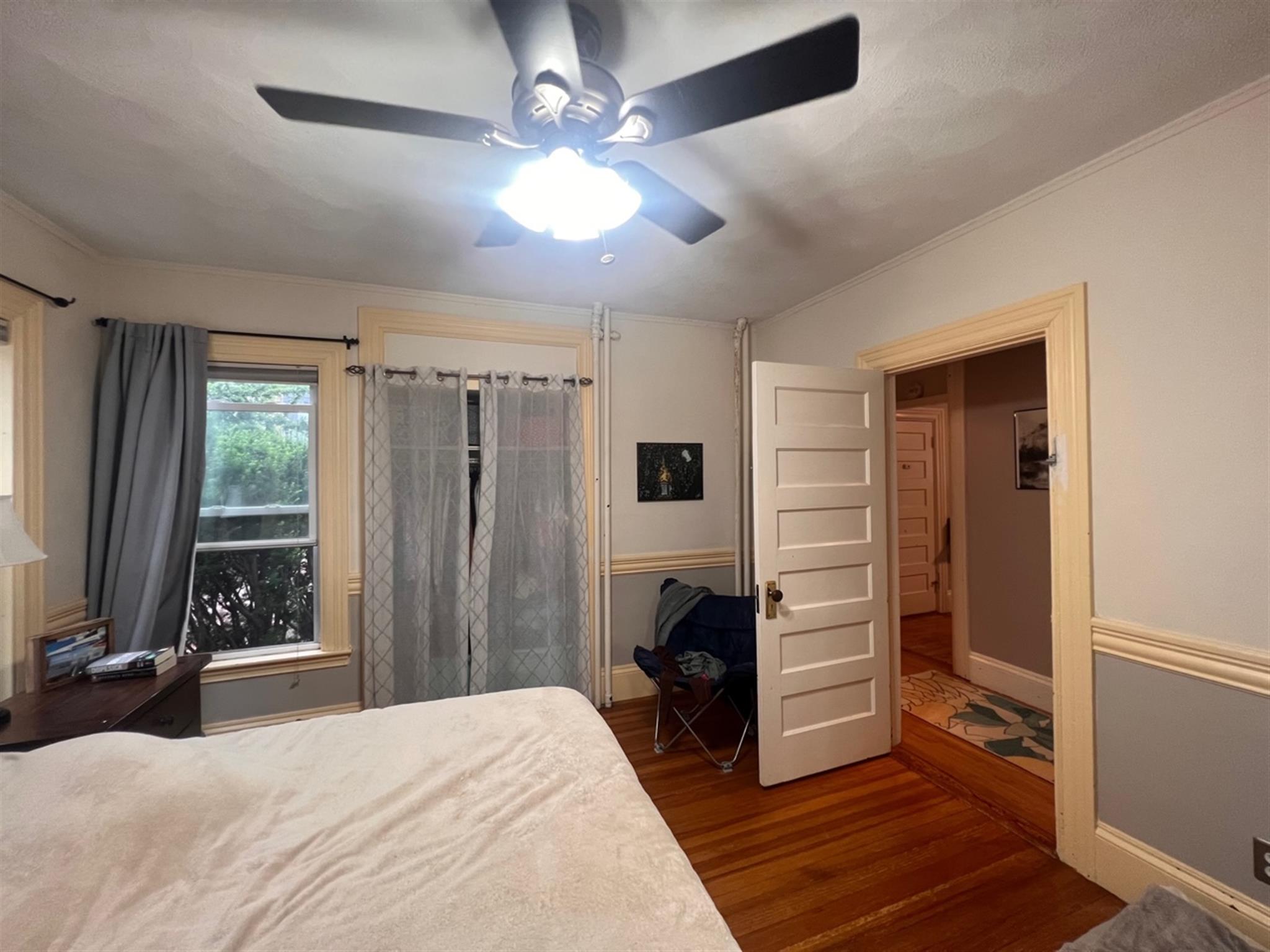 2 bed, 1 bath apartment for rent at 106 College Ave Unit 1R, Tufts — photo 2 of 11