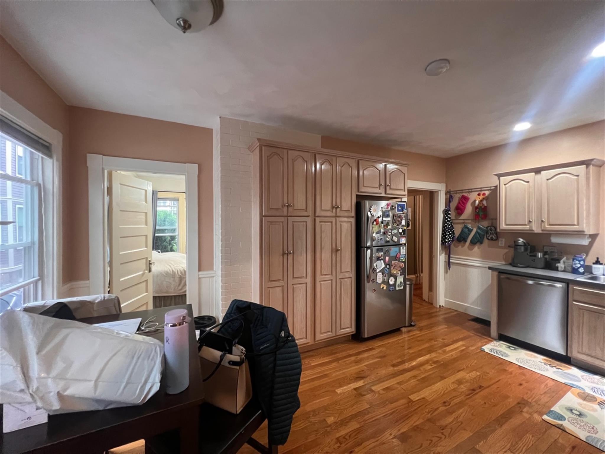 2 bed, 1 bath apartment for rent at 106 College Ave Unit 1R, Tufts — photo 8 of 11