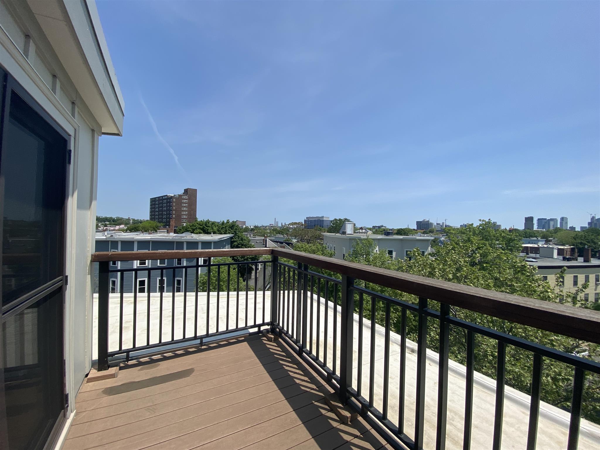 3 bed, 3 bath apartment for rent at 166 Hampshire St Unit 4, Inman Square — photo 25 of 25