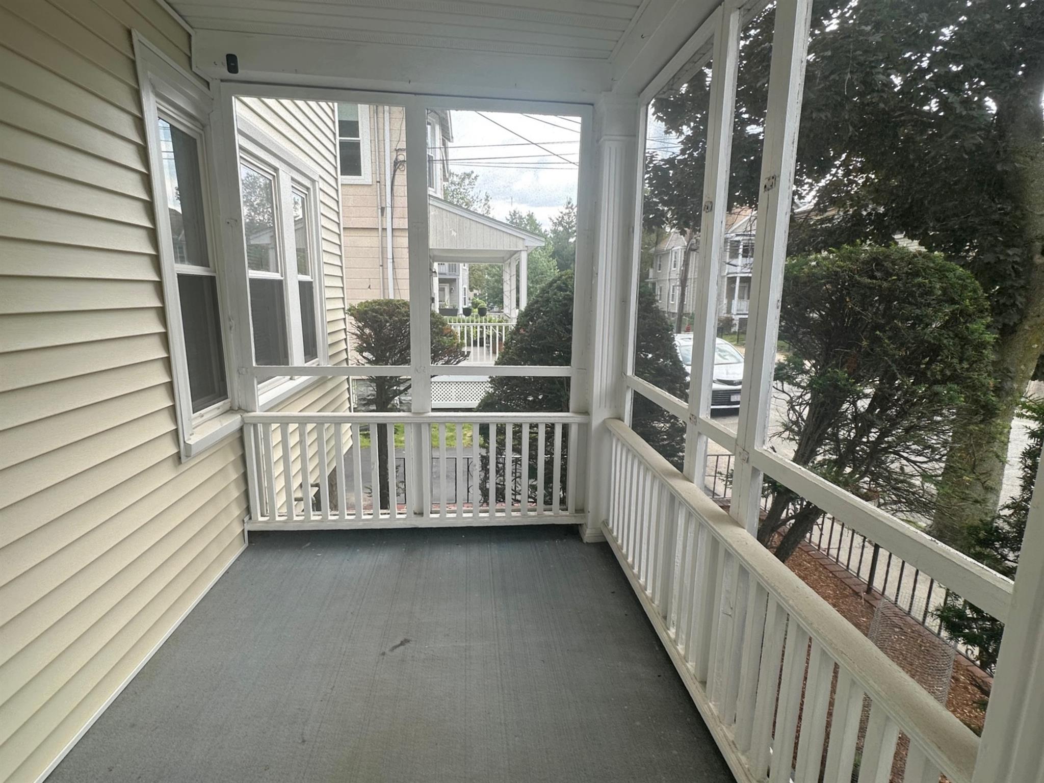 2.5 bed, 1 bath apartment for rent at 11 Mason St Unit 11, Davis Square — photo 13 of 14