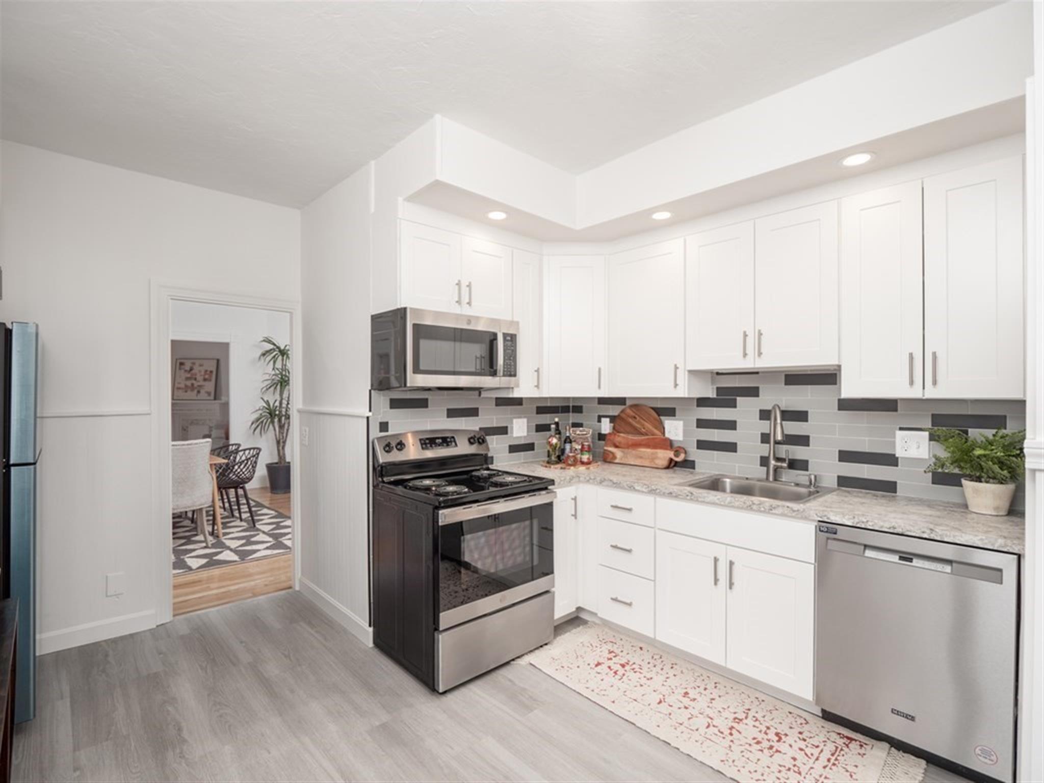 5 bed, 2 bath apartment for rent at 29 Florence St Unit 29, Medford